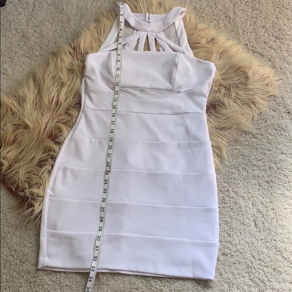 Dresses & Skirts - White dress L